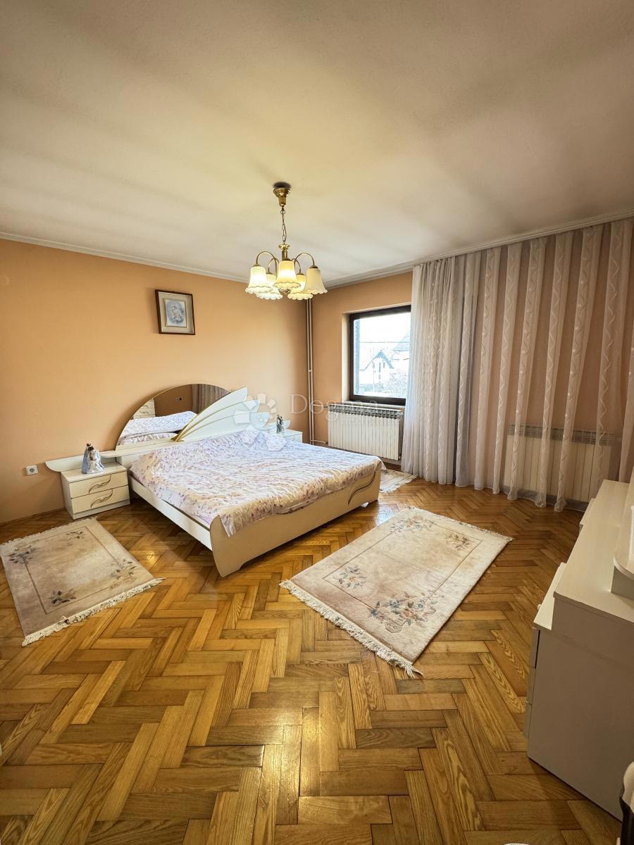 Casa Brestje, Sesvete, 425,33m2