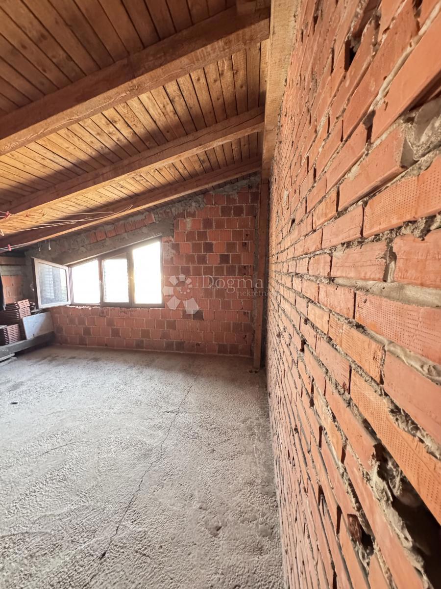 Casa Brestje, Sesvete, 425,33m2