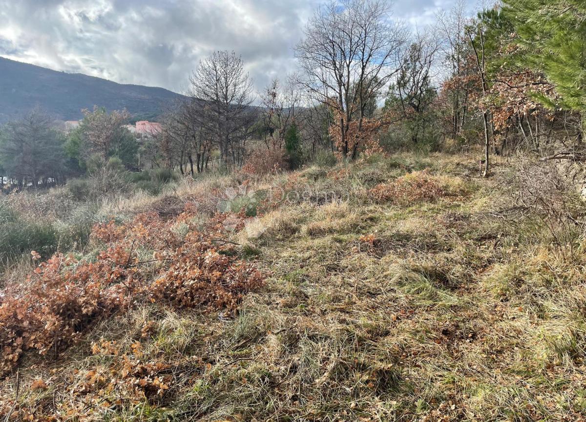Terreno edificabile Tugare, Omiš, 750m2