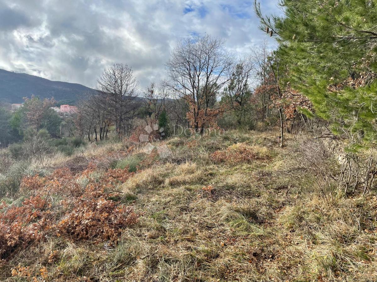 Terreno edificabile Tugare, Omiš, 750m2