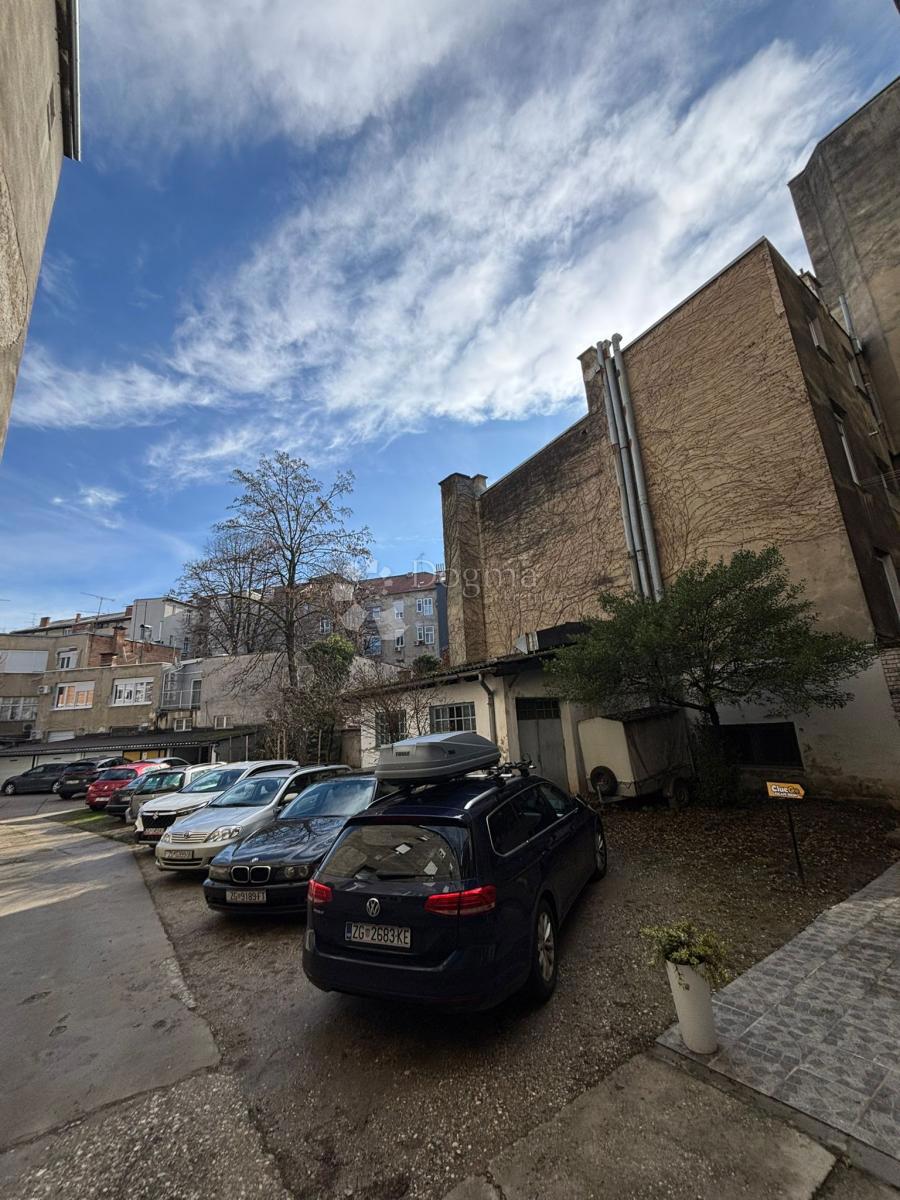 Allogio Donji grad, Donji Grad, 76m2