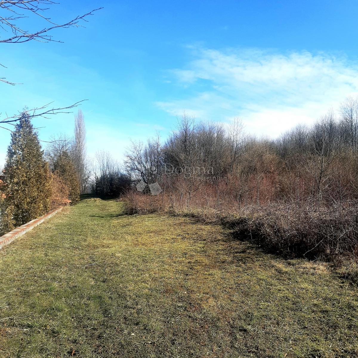 Terreno edificabile Ogulin, 4.600m2