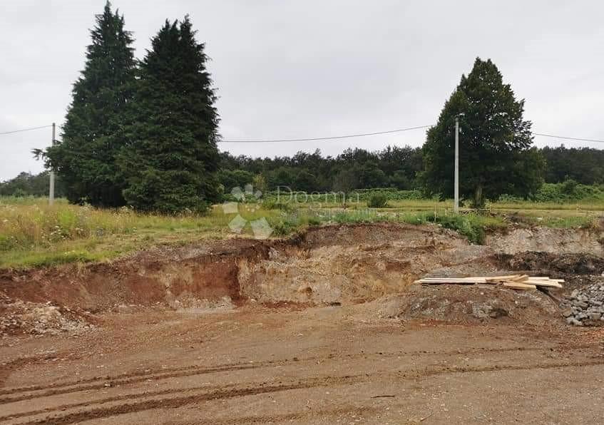 Terreno edificabile Josipdol, 2.737m2