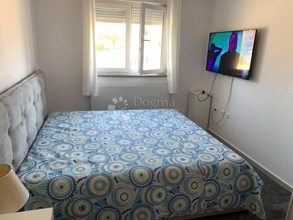 Allogio Veli vrh, Pula, 67m2