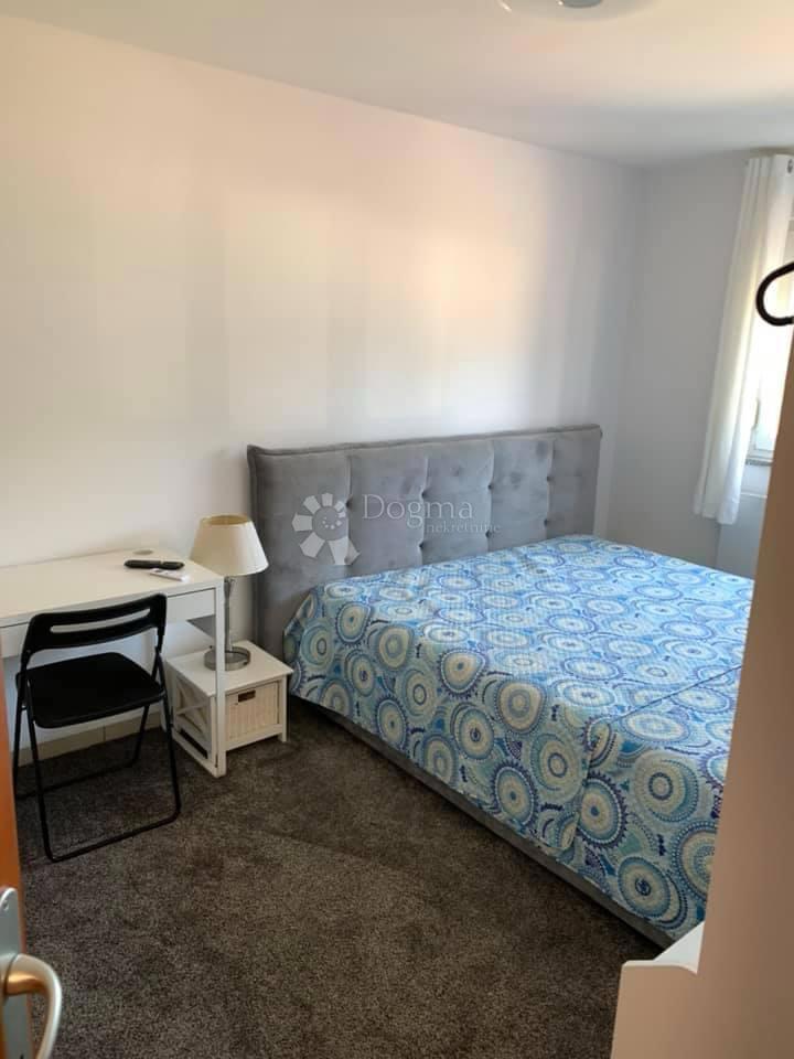 Allogio Veli vrh, Pula, 67m2