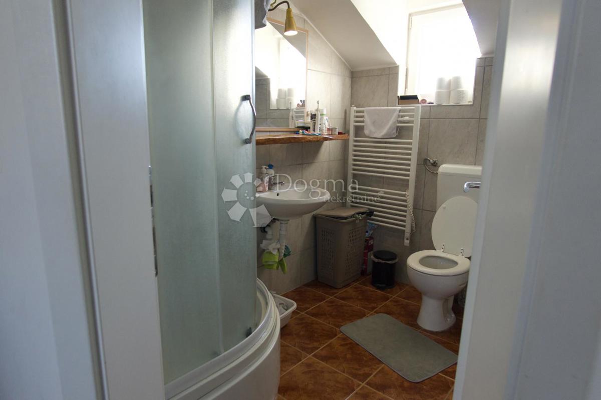 Casa Prisoje, Dicmo, 360m2