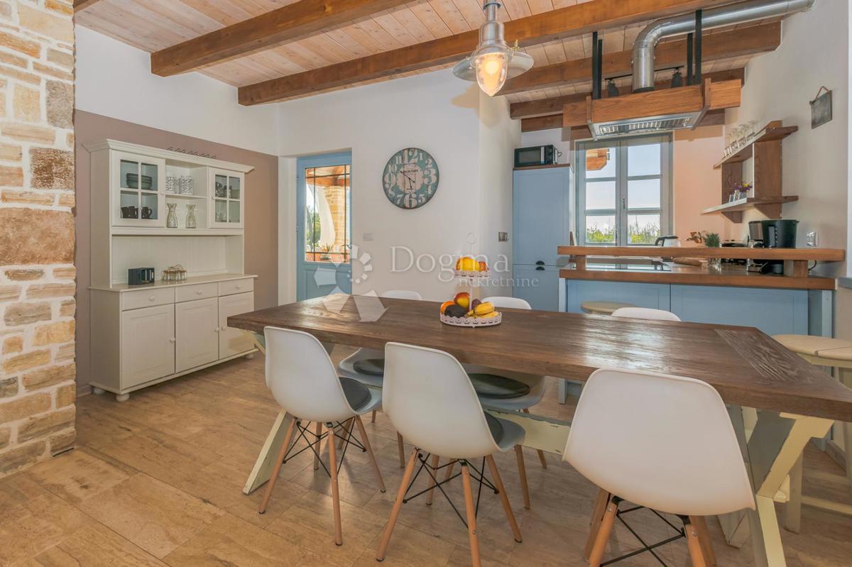 Casa Svetvinčenat, 178m2