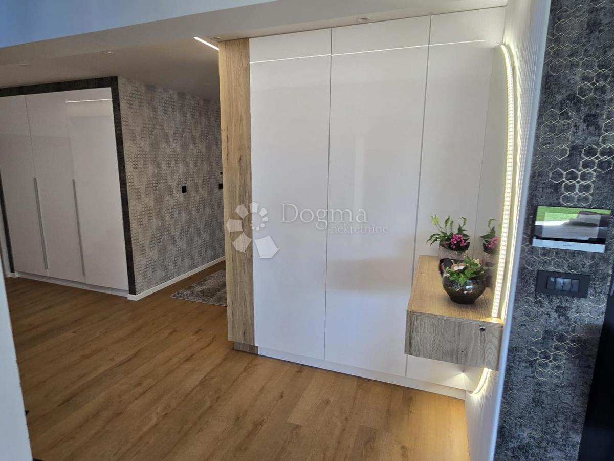 Casa Sračinec, 280m2