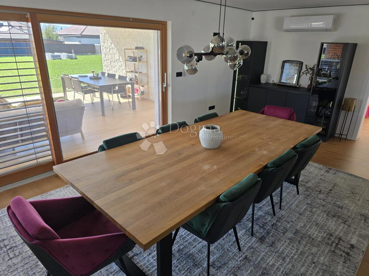 Casa Sračinec, 280m2