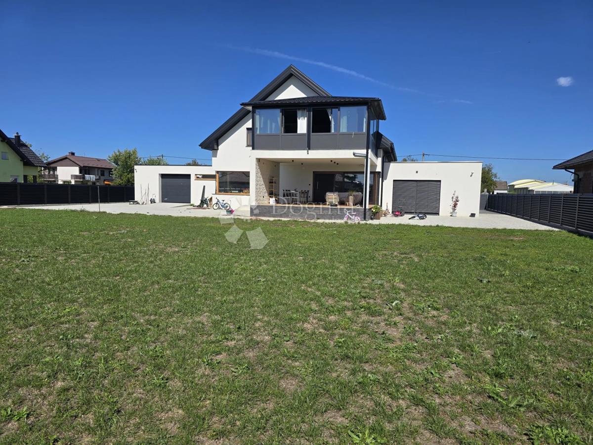 Casa Sračinec, 280m2