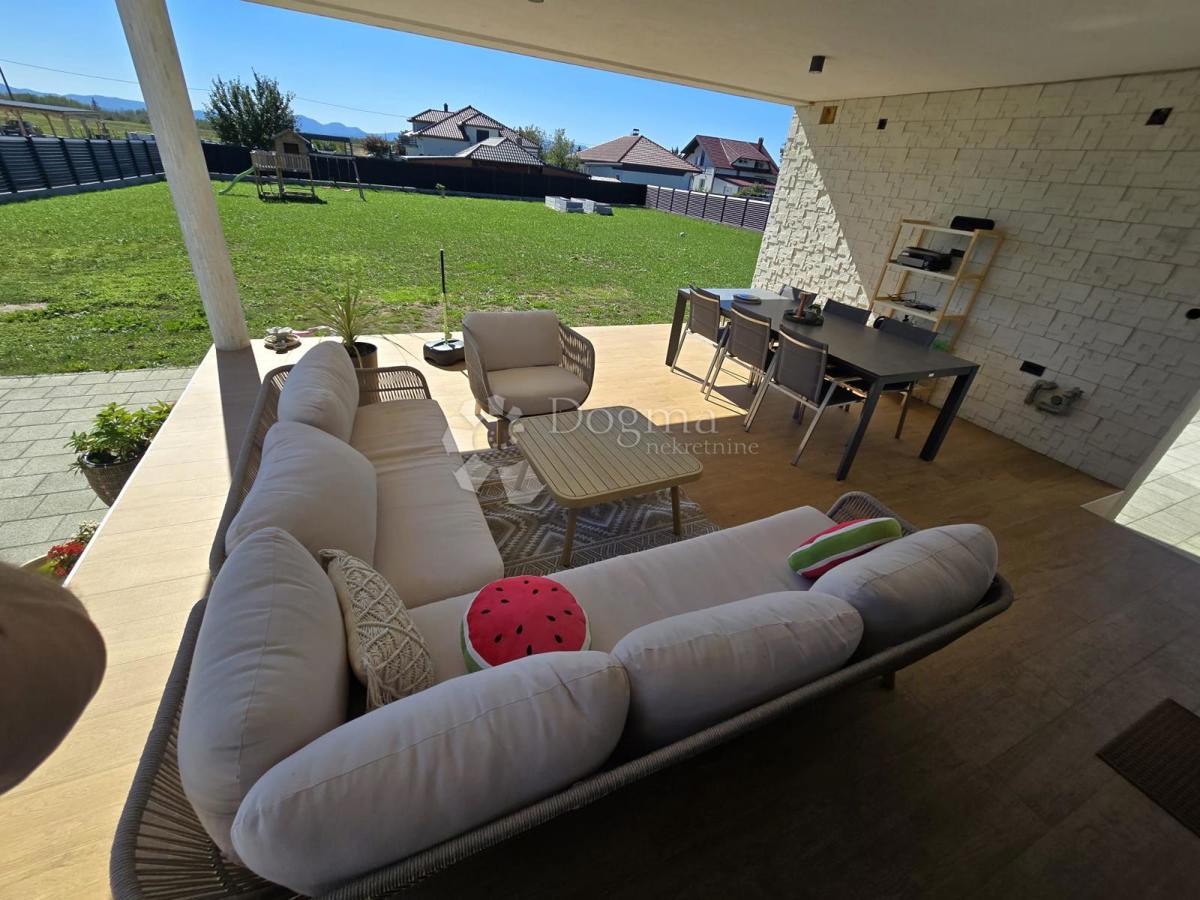 Casa Sračinec, 280m2