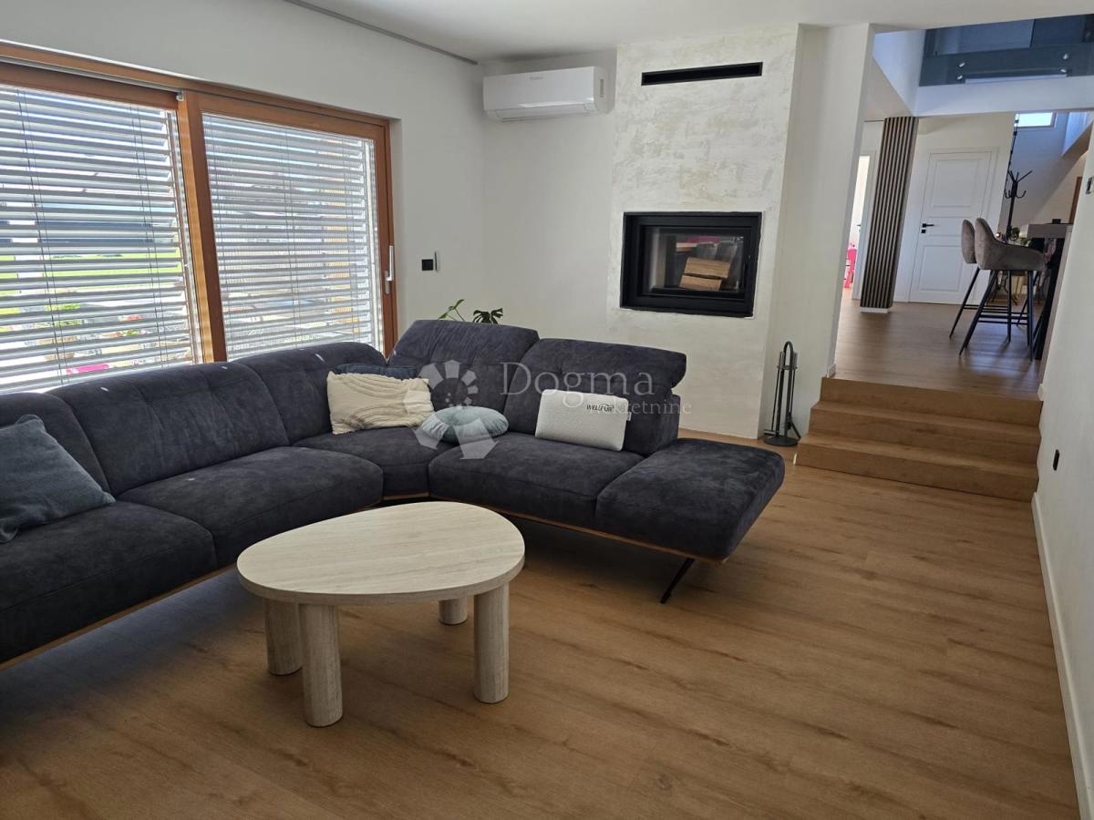 Casa Sračinec, 280m2