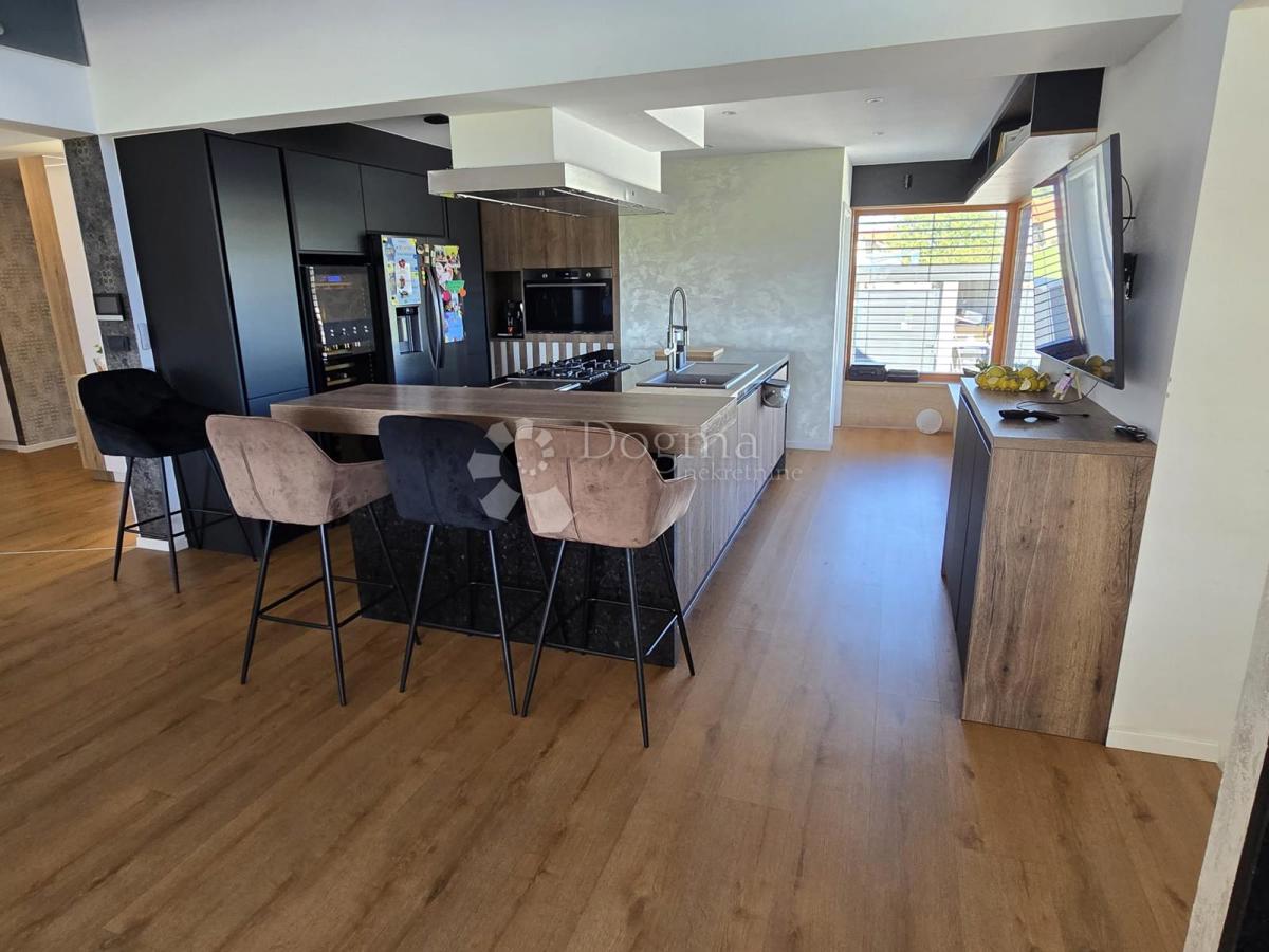 Casa Sračinec, 280m2