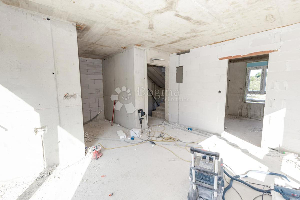 Allogio Pirovac, 61m2