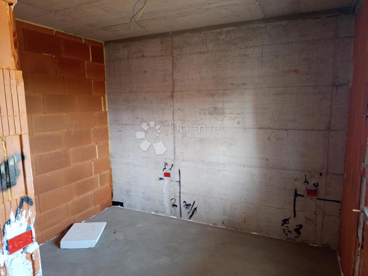 Allogio Monteserpo - Komunal, Pula, 42,75m2