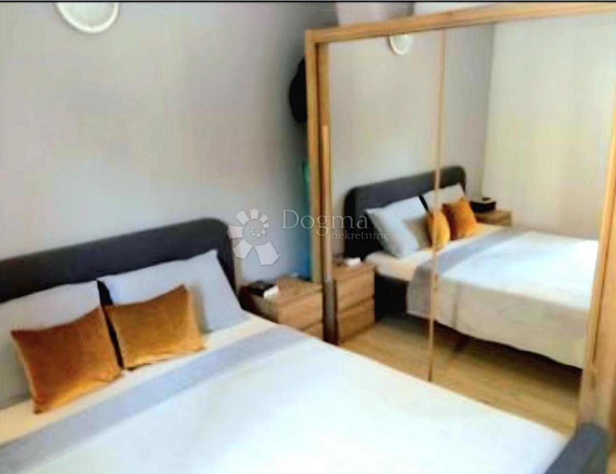 Allogio Dugi Rat, 89,98m2