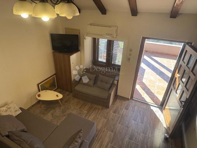 Casa Praputnjak, Bakar, 124m2