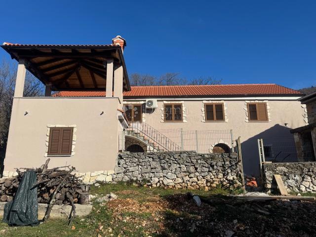 Casa Praputnjak, Bakar, 124m2
