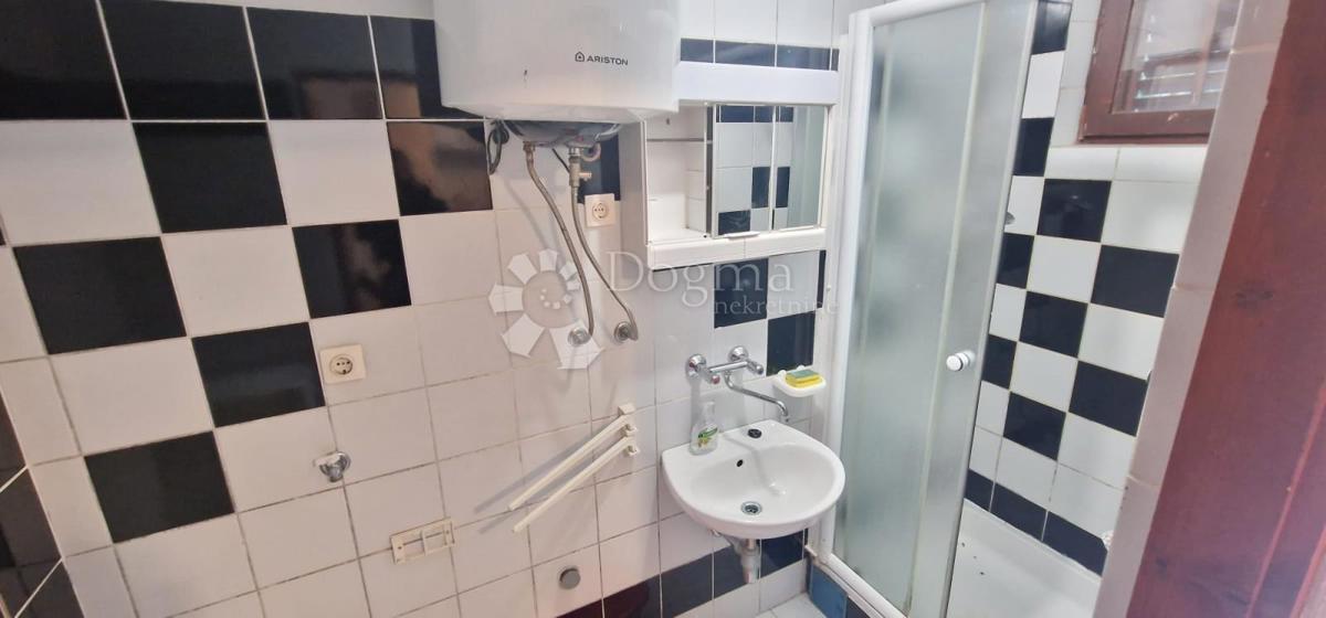 Casa Batomalj, Baška, 64m2