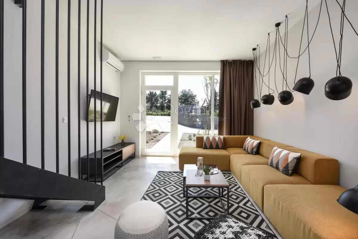 Casa Žerava, Nin, 594m2