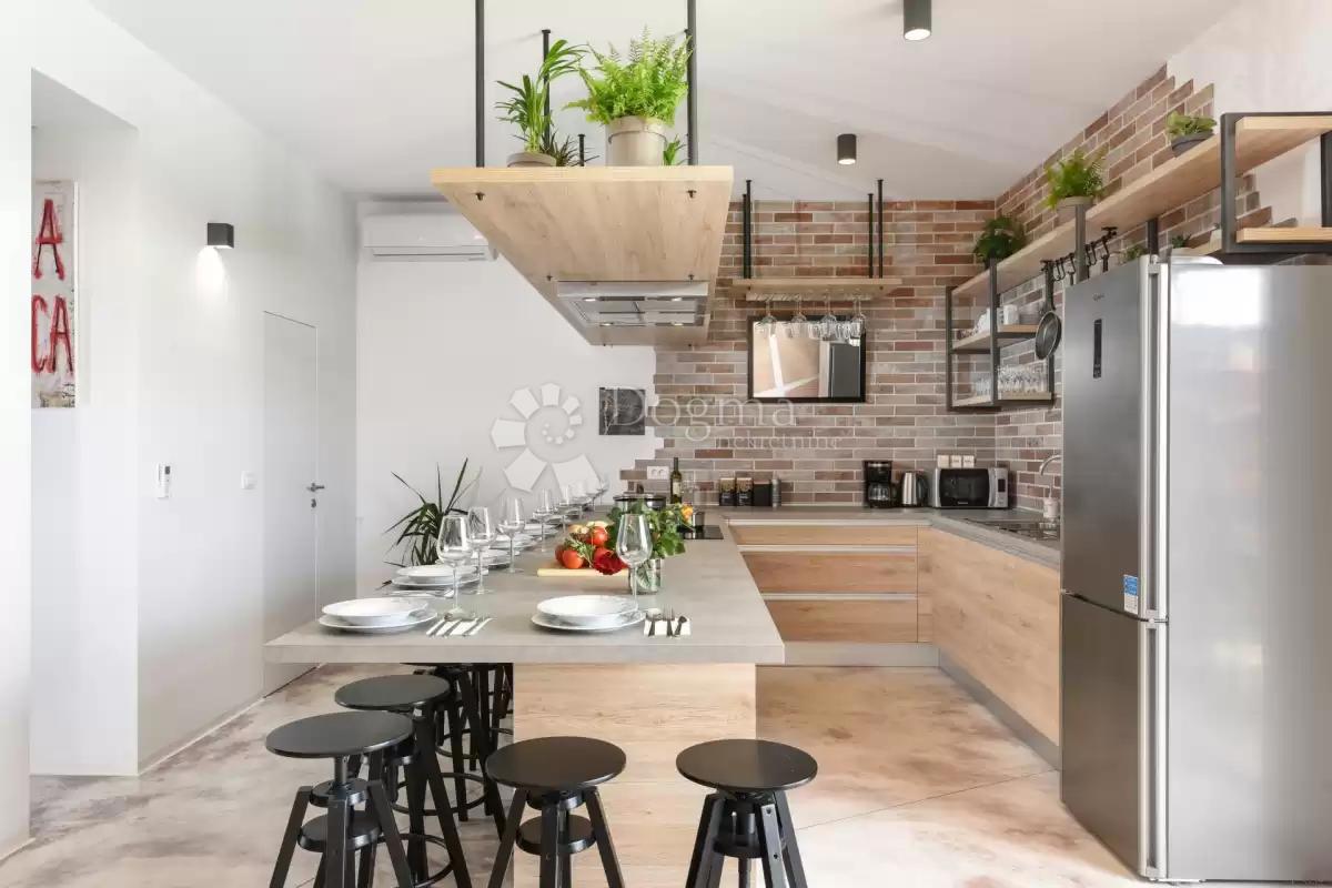 Casa Žerava, Nin, 594m2