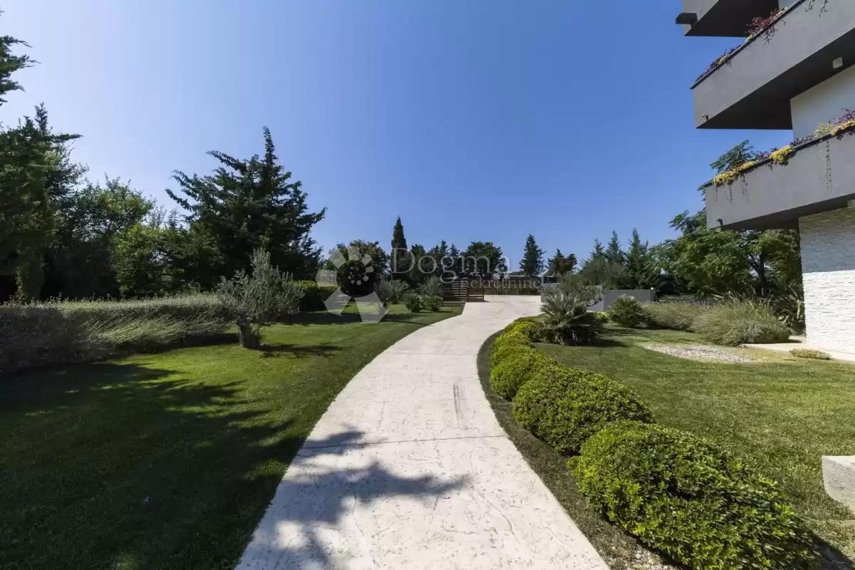 Casa Žerava, Nin, 594m2