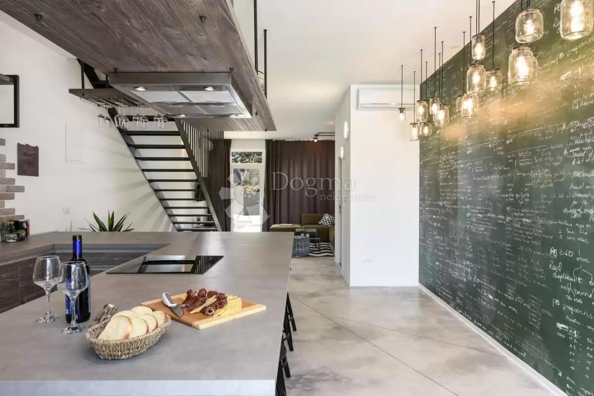 Casa Žerava, Nin, 594m2