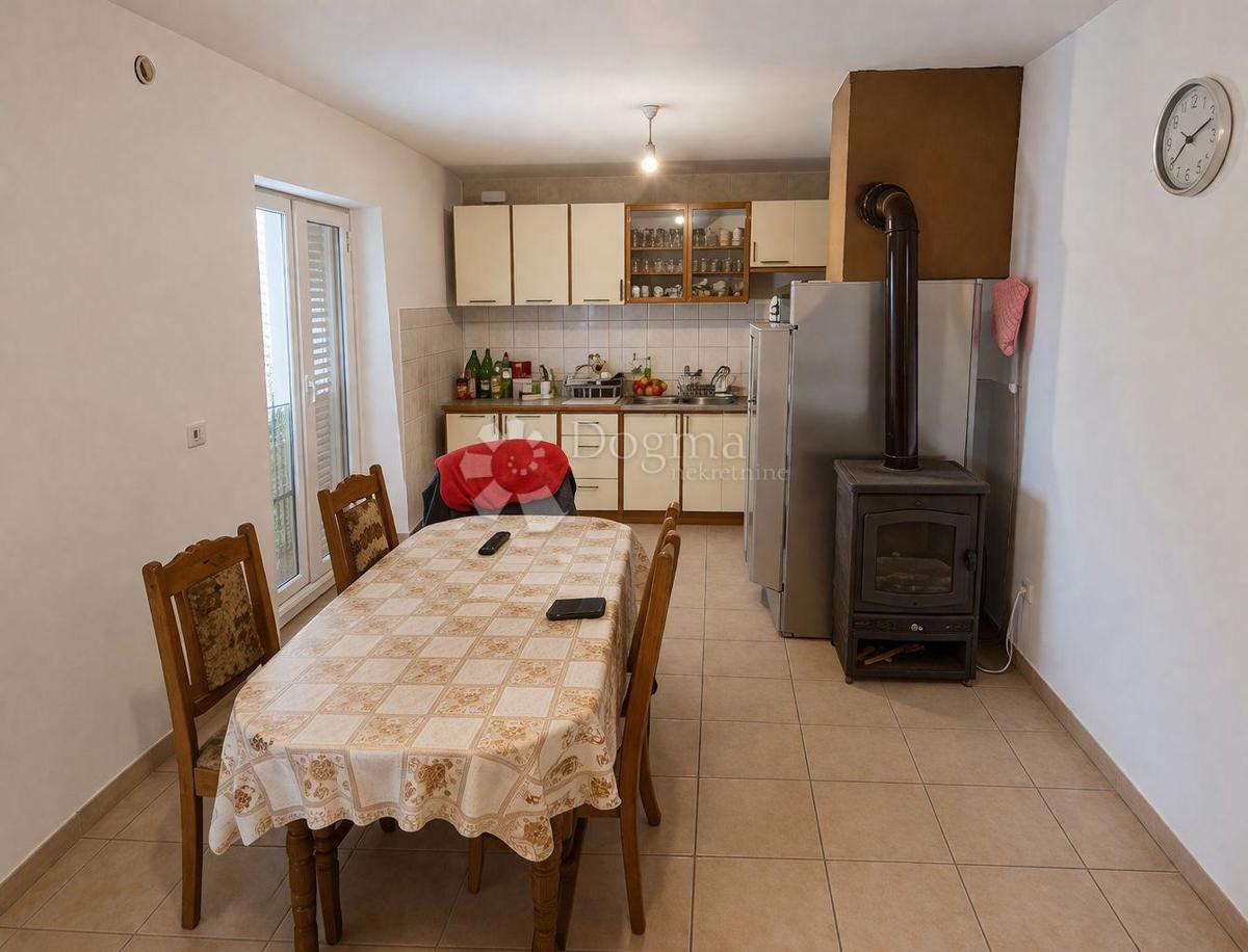 Casa Žrnovnica, Split - Okolica, 466,37m2