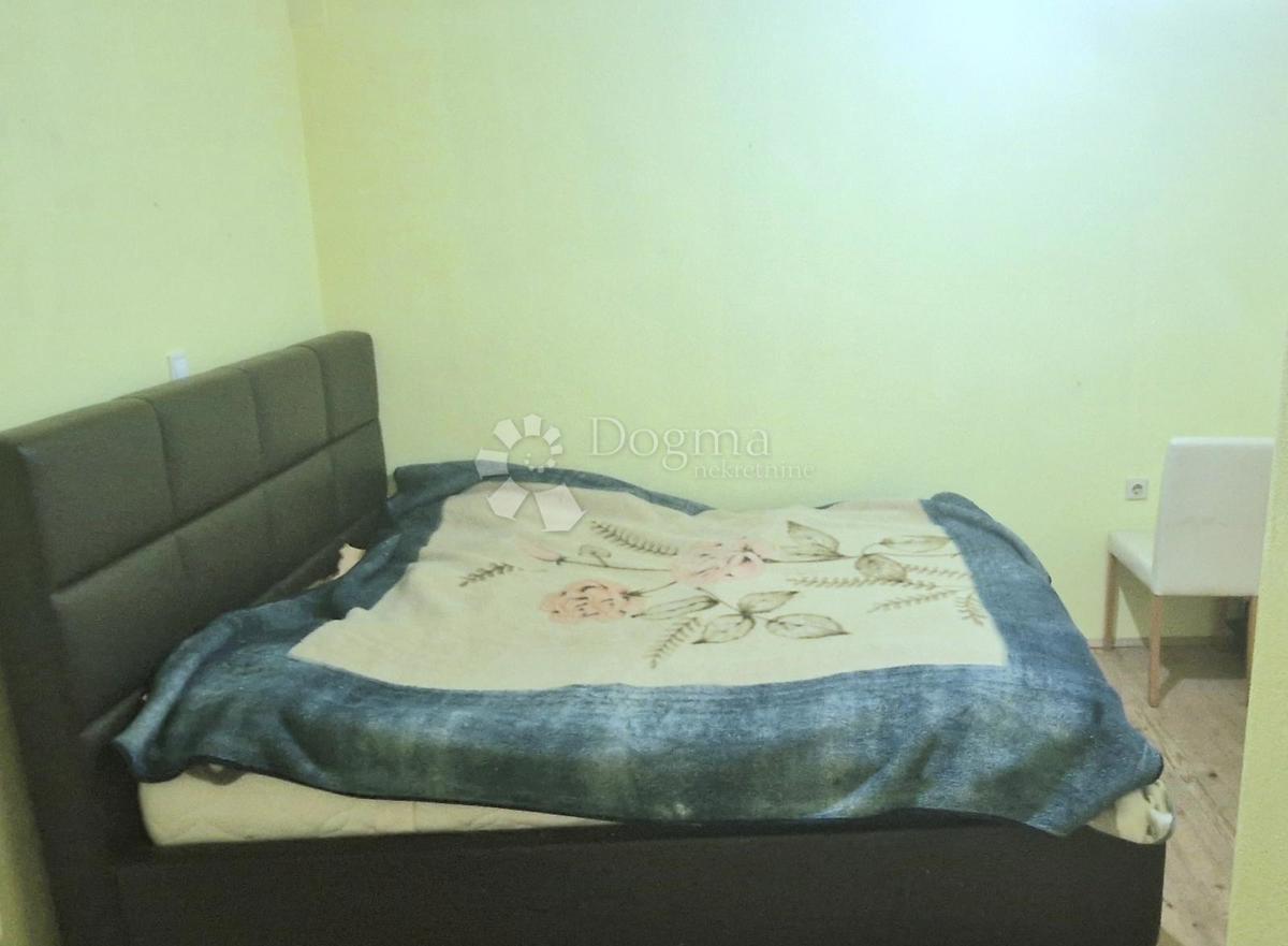 Casa Žrnovnica, Split - Okolica, 466,37m2