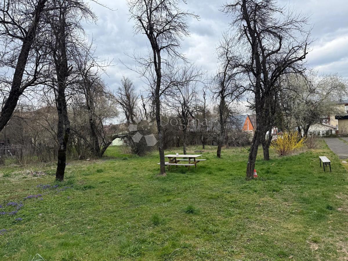 Casa Centar, Gospić, 1.500m2