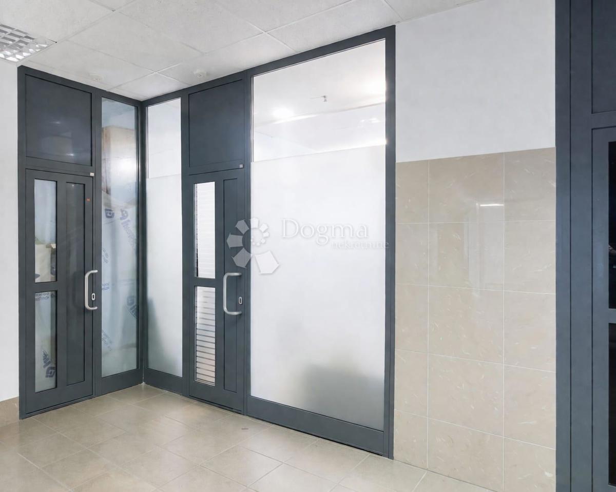 Locale commerciale Donji grad, Donji Grad, 20,10m2