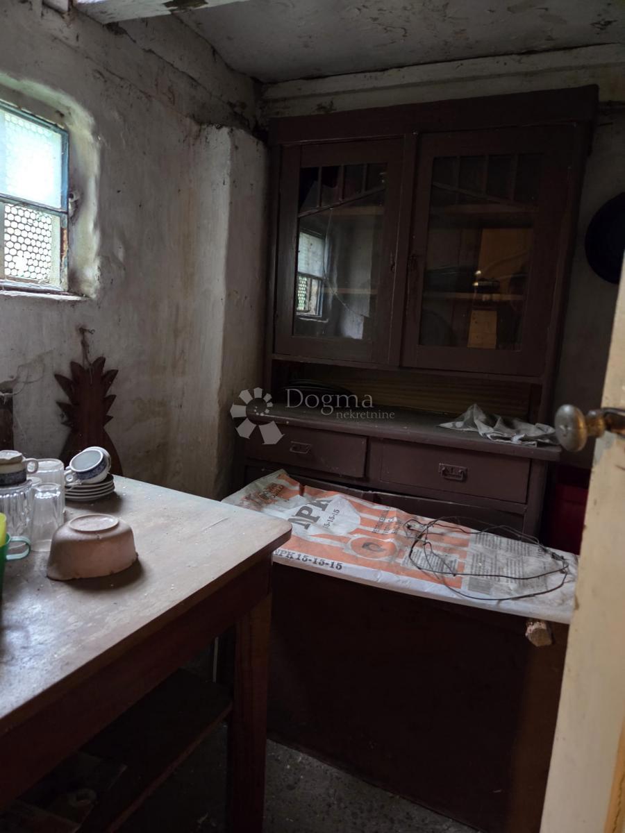 Casa Beli Manastir, 316m2