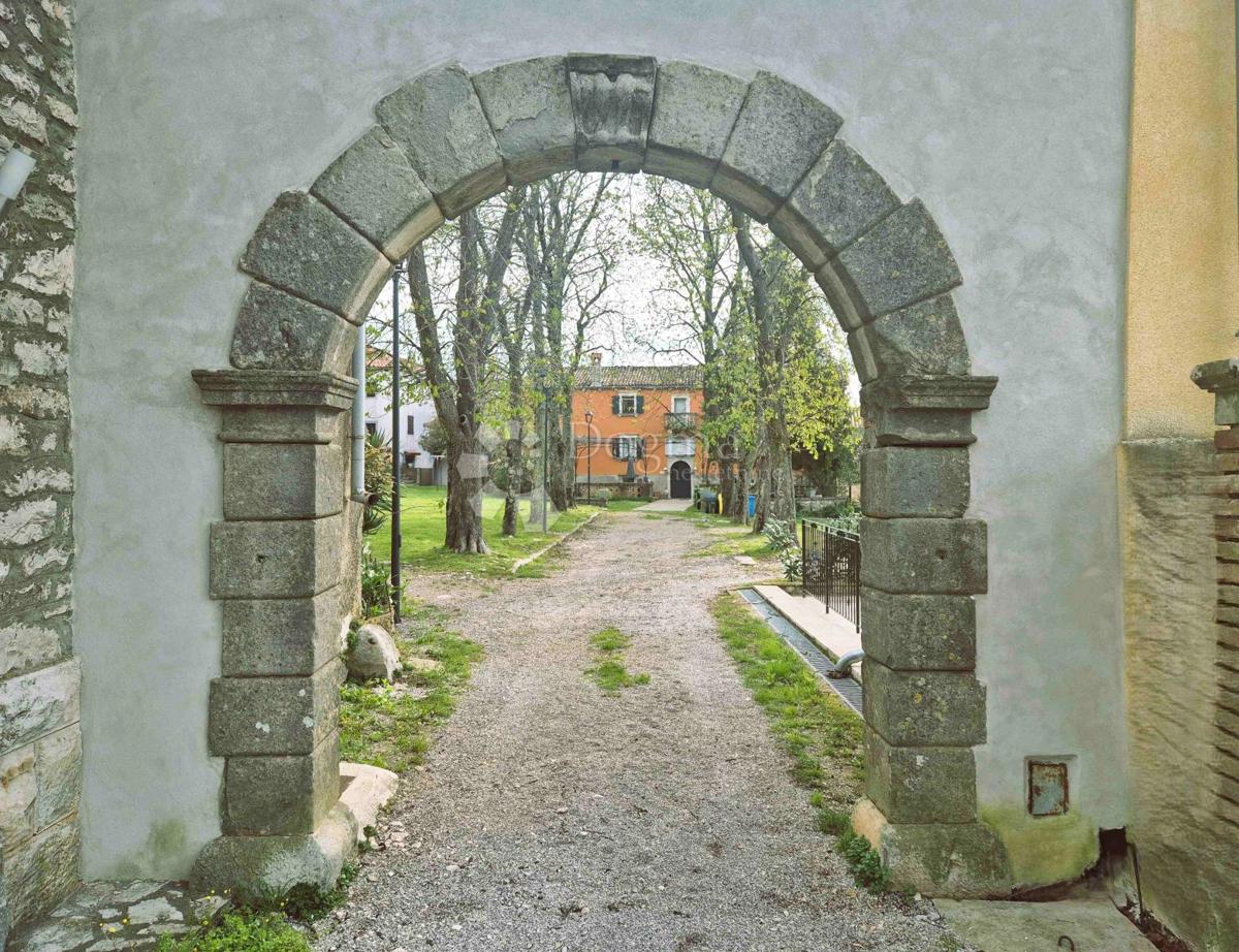 Casa Martinski, Sveta Nedelja, 525m2