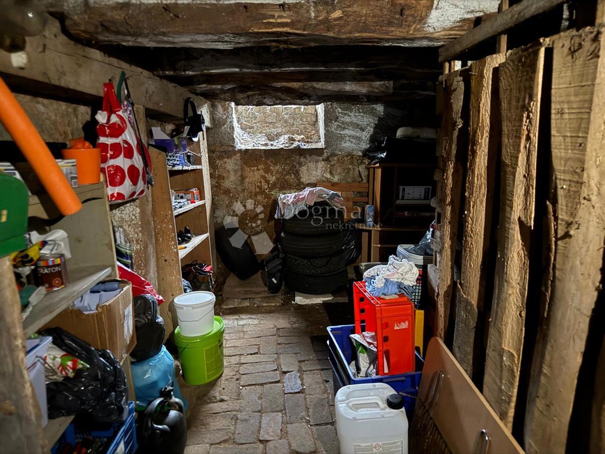 Allogio Centar, Gospić, 64m2