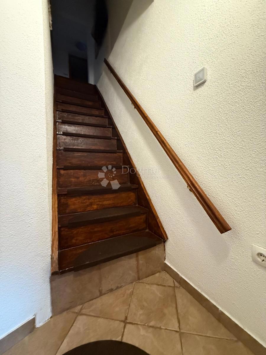 Allogio Centar, Gospić, 64m2