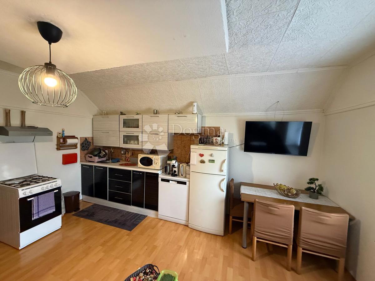 Allogio Centar, Gospić, 64m2