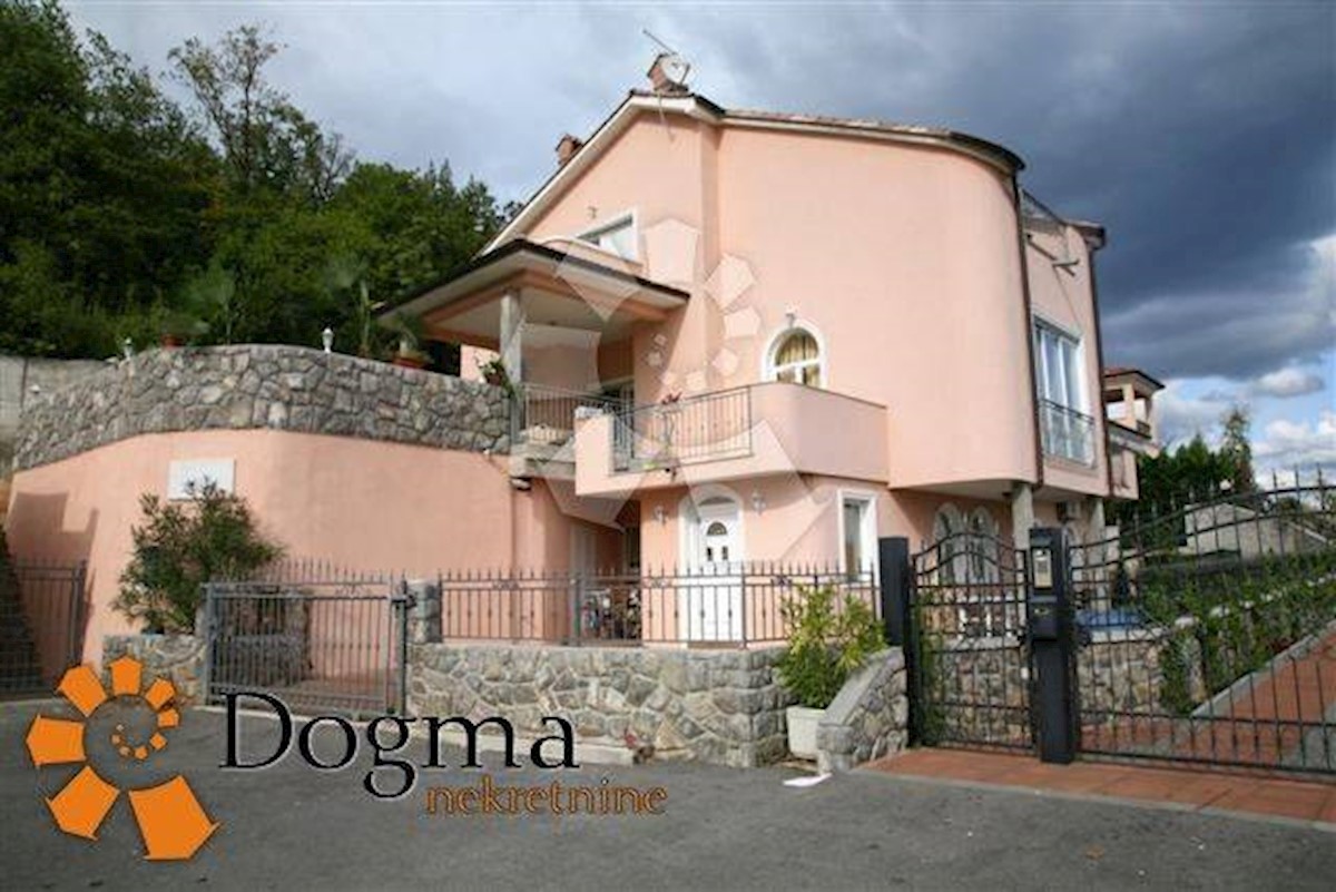 Casa Ičići, Opatija - Okolica, 370m2