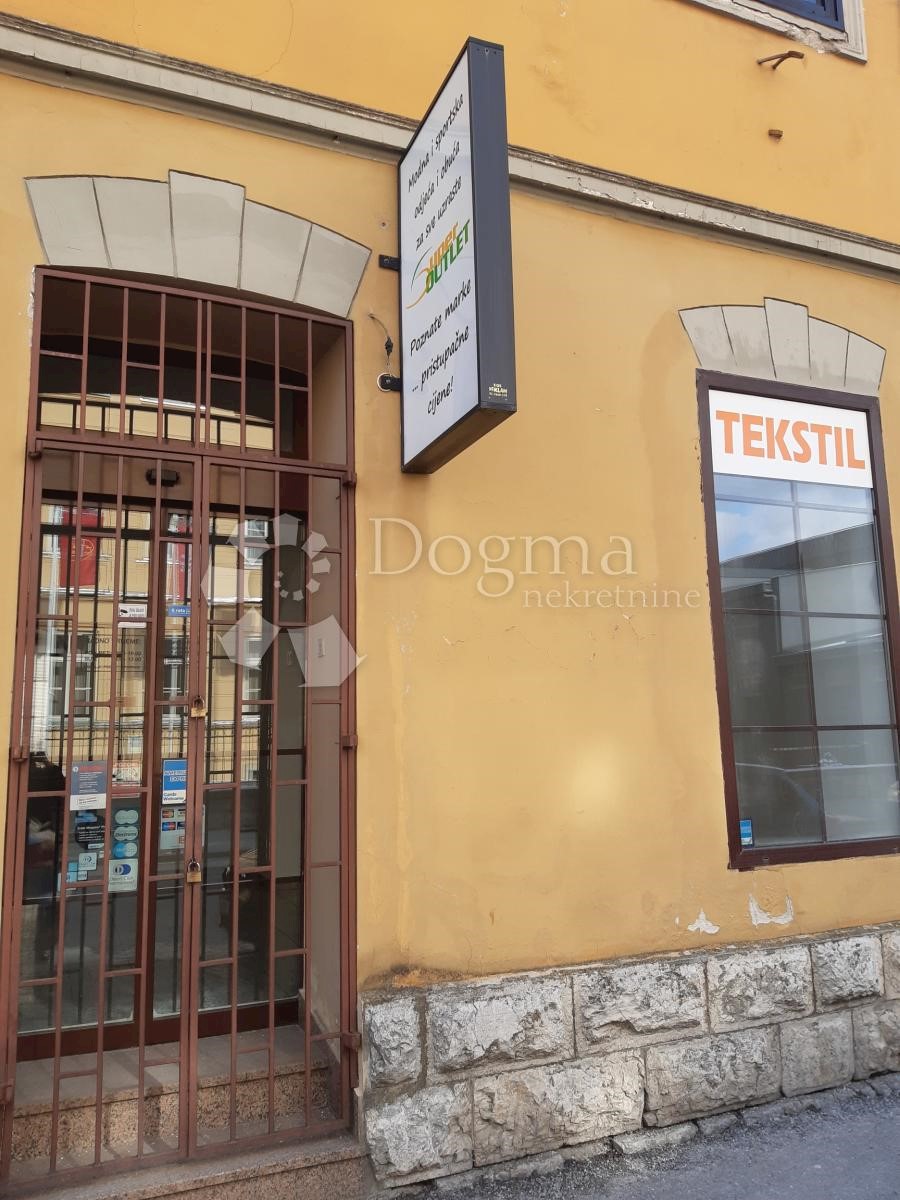 Locale commerciale Ogulin, 73m2