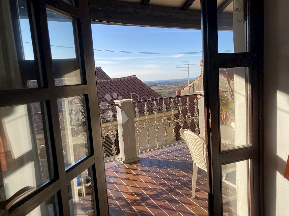 CASA IN CENTRO STORICO CON VISTA MARE