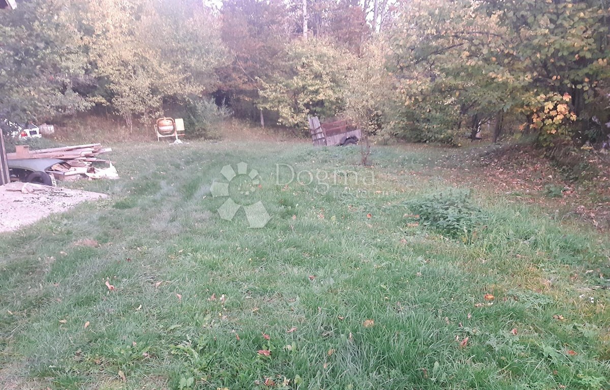 Terreno Stari Laz, Ravna Gora, 712m2