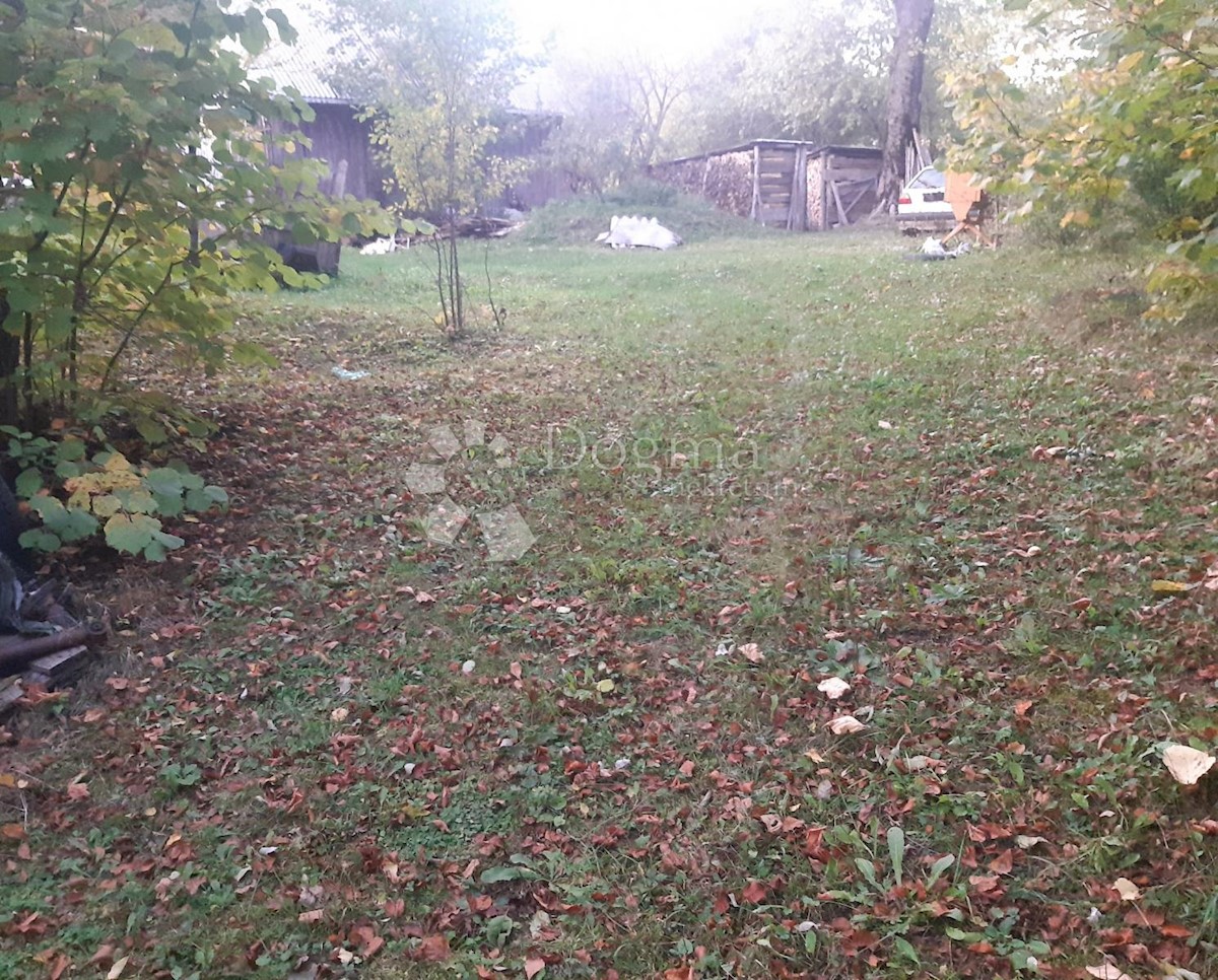Terreno Stari Laz, Ravna Gora, 712m2