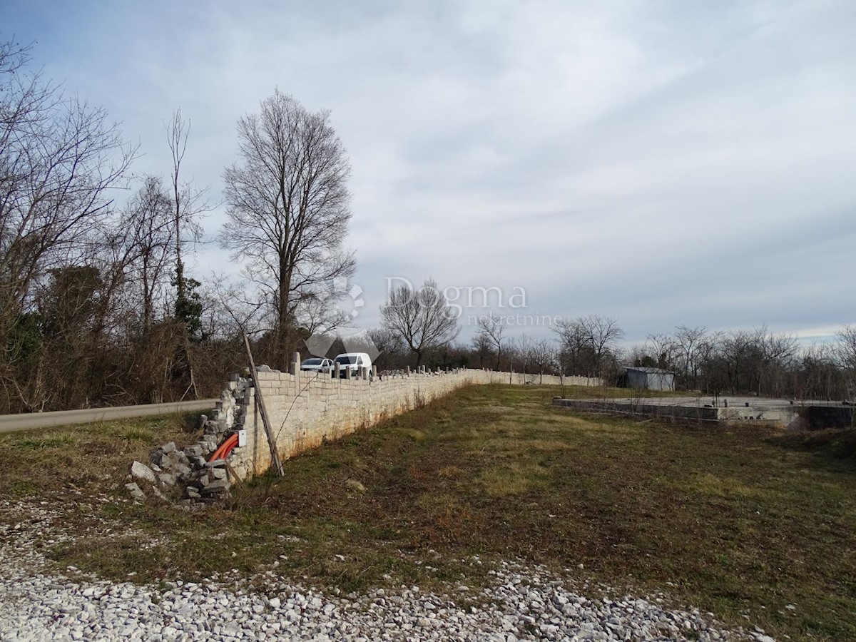 Casa Lindar, Pazin - Okolica, 232,43m2