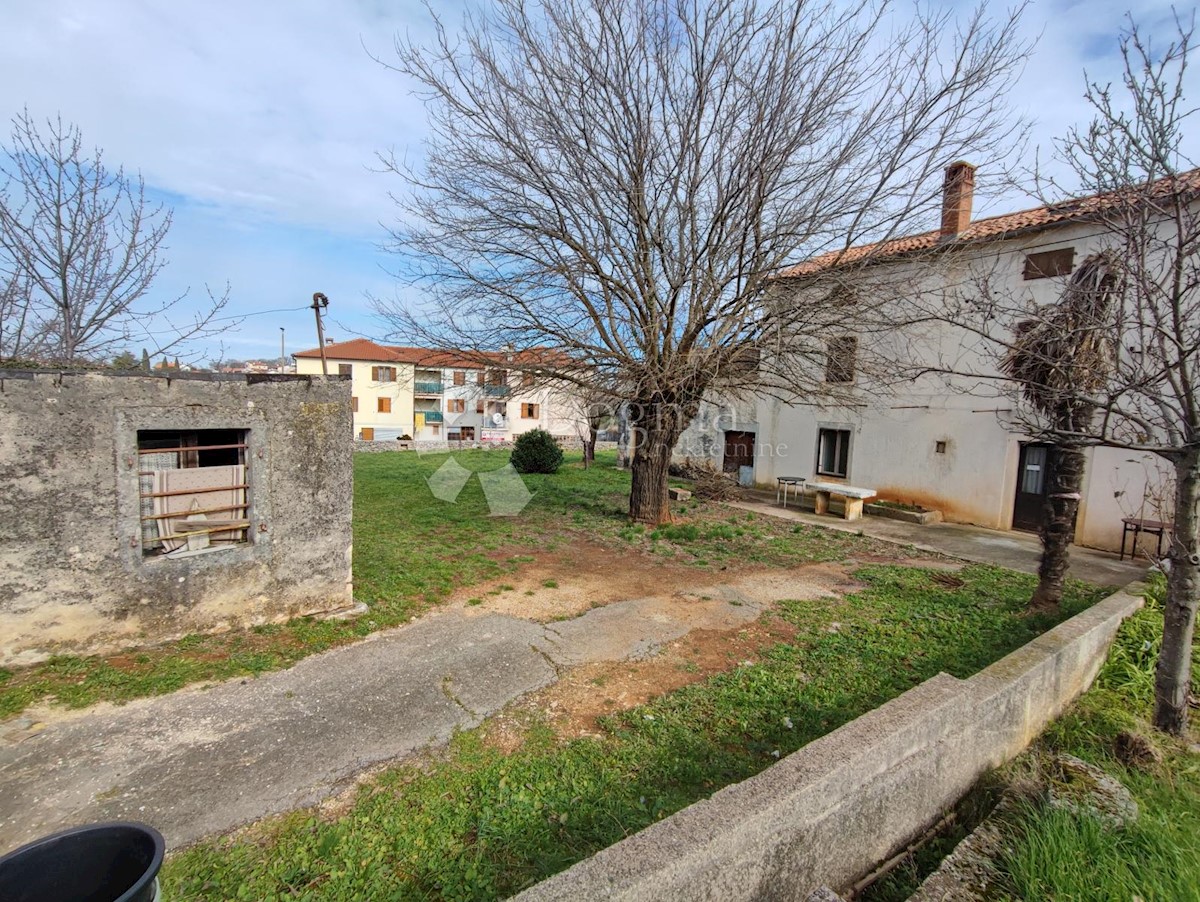 Casa Rovinjsko Selo, Rovinj, 1.355m2