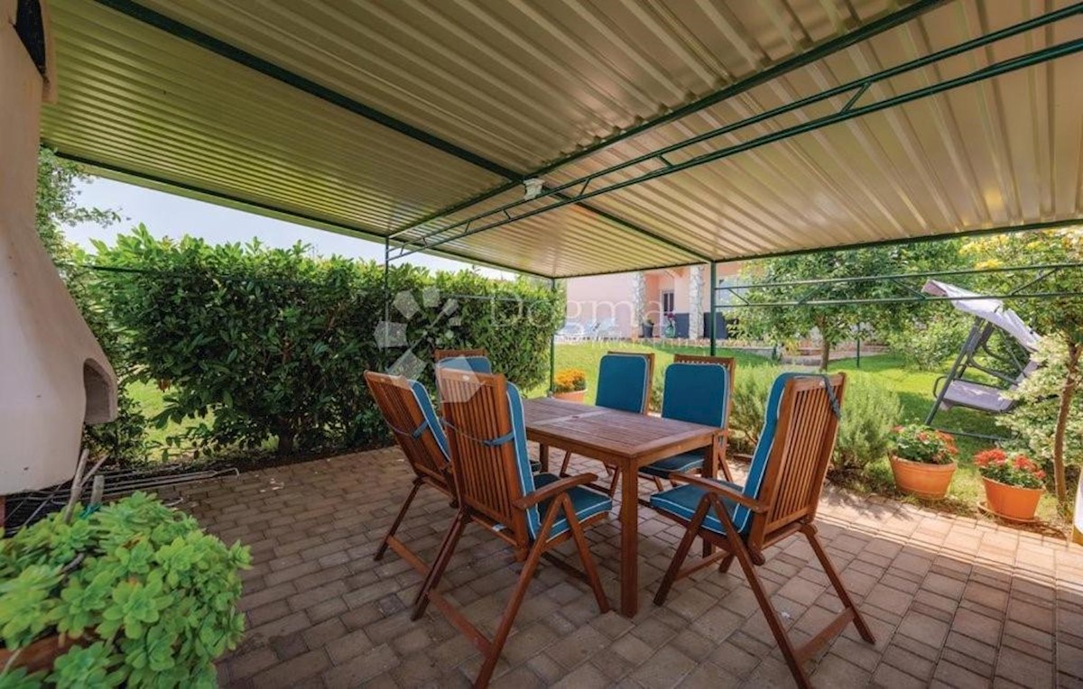Casa indipendente con piscina e vista sulla natura!