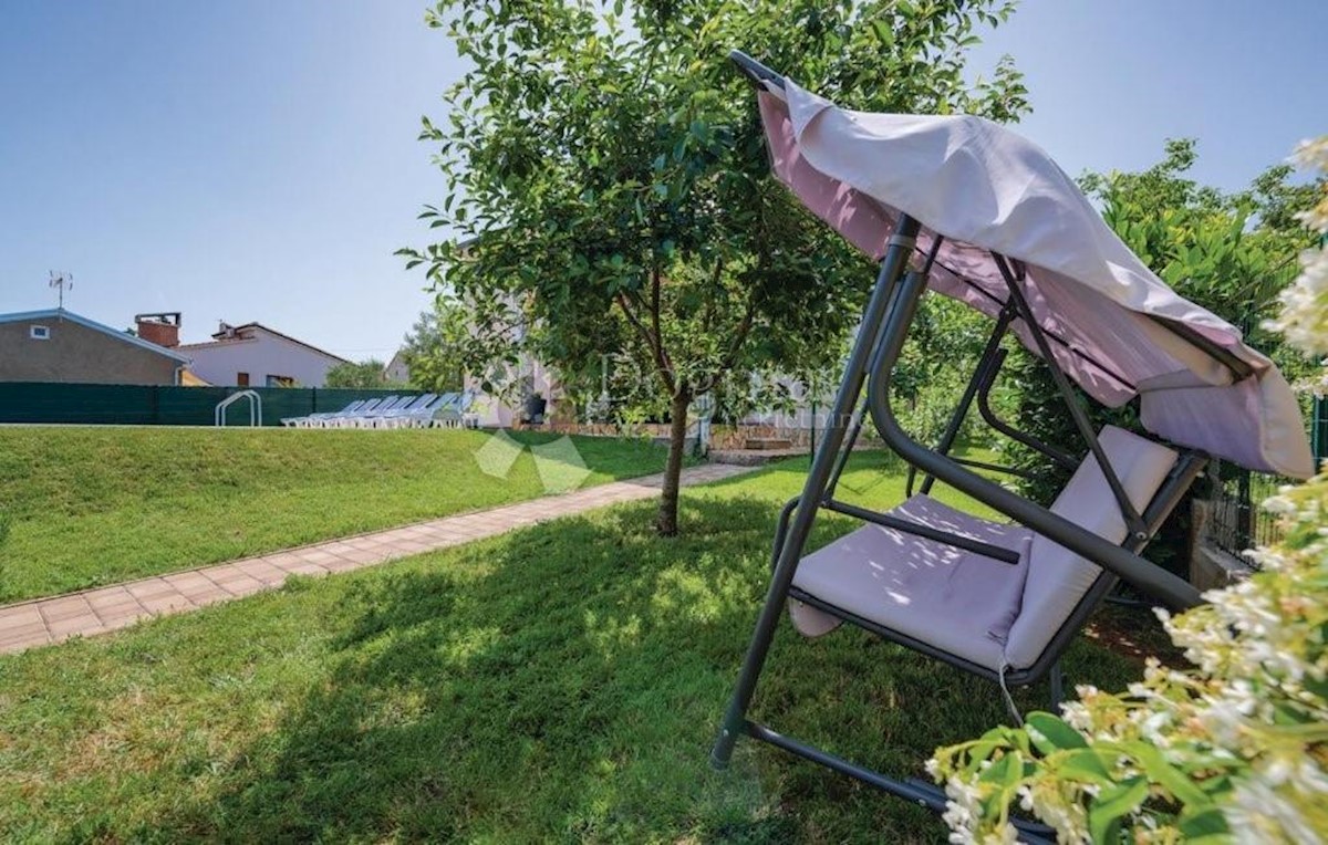 Casa indipendente con piscina e vista sulla natura!
