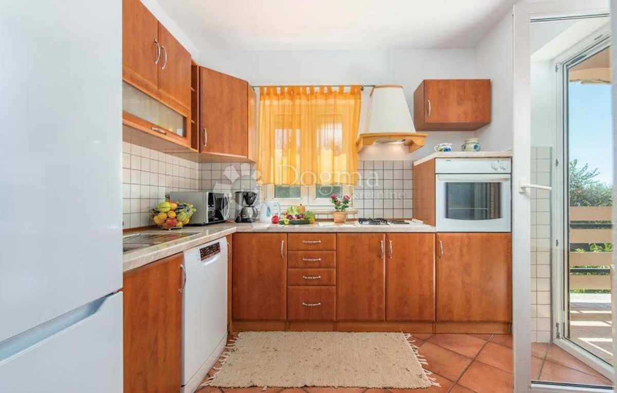 Casa indipendente con piscina e vista sulla natura!