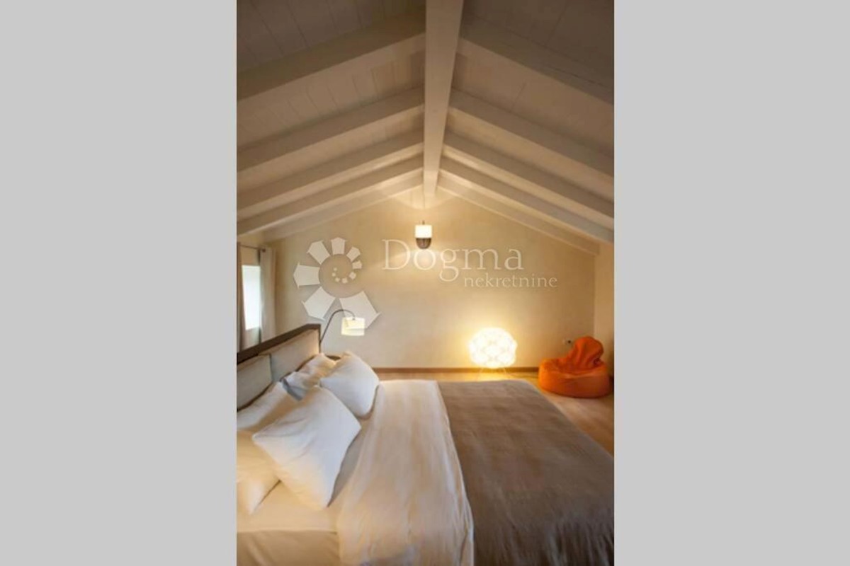 Casa Krmed, Bale, 100m2