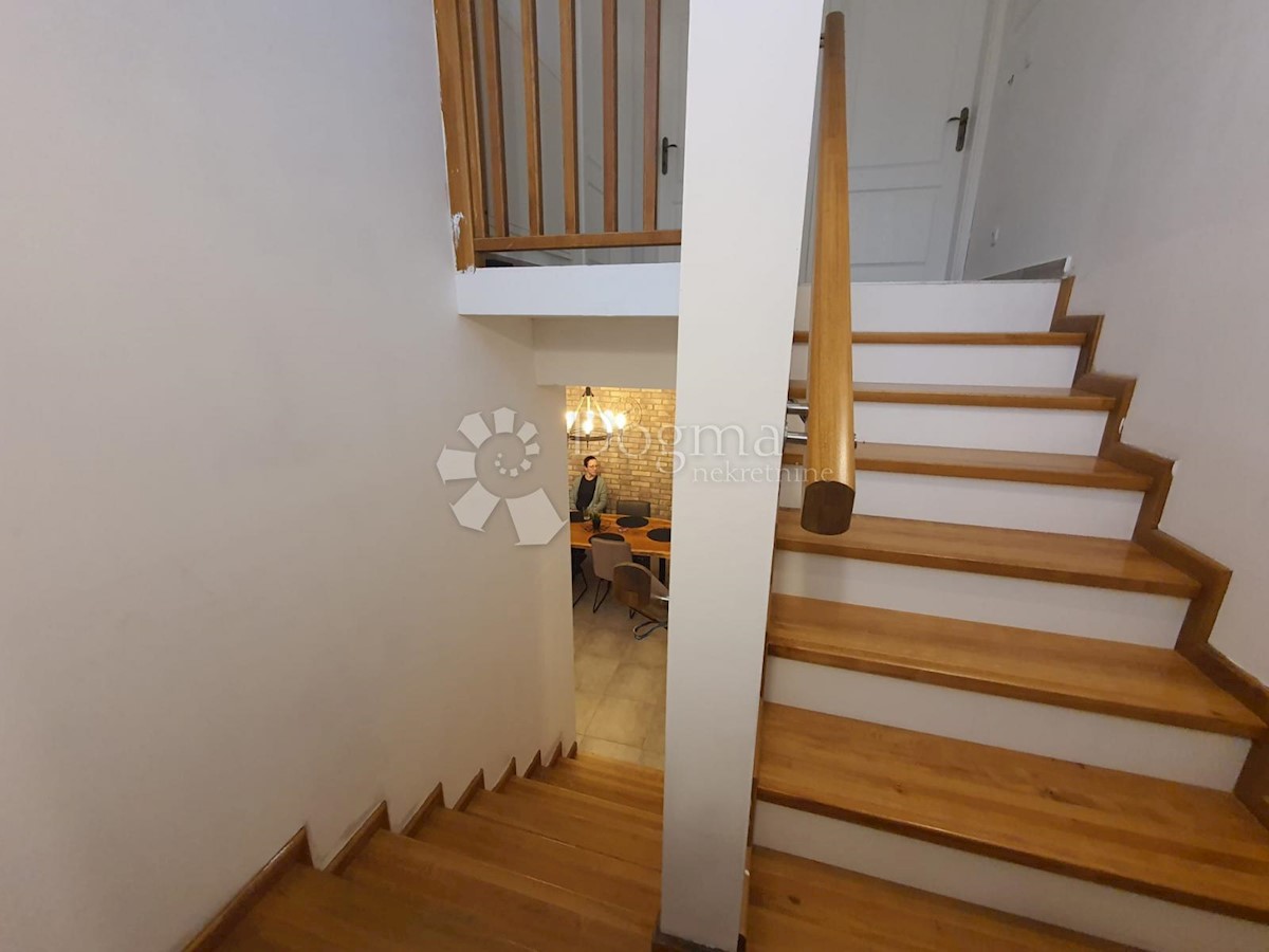 Casa Kutina, 287m2