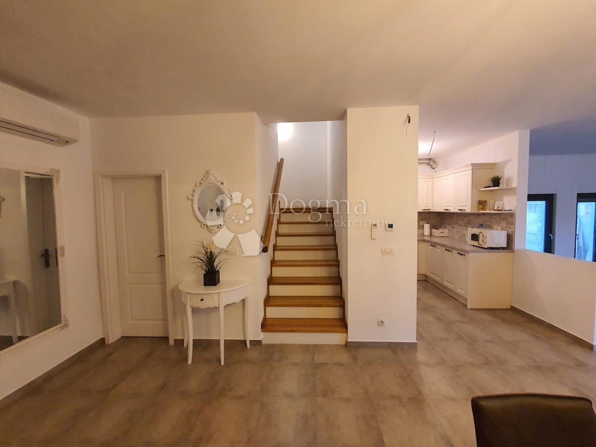 Casa Kutina, 287m2