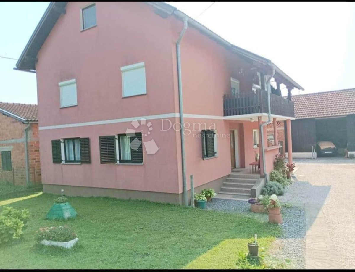 Casa Novaki Ščitarjevski, Velika Gorica - Okolica, 300m2